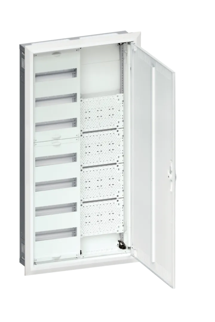 Tablou incastrat Univers cu sect. multimedia, IP31, 550x1100x110mm, 84M, QC